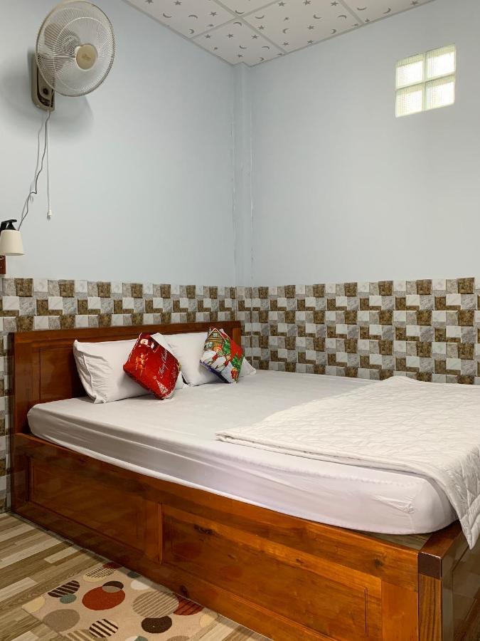 Thao Tran Hotel Ha Tien Exterior photo